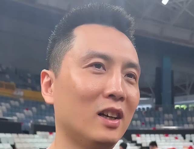 MK体育官方入口-展望总决赛G4，卢伟自信满满，点名弗格，王博说改变，押宝孙铭徽